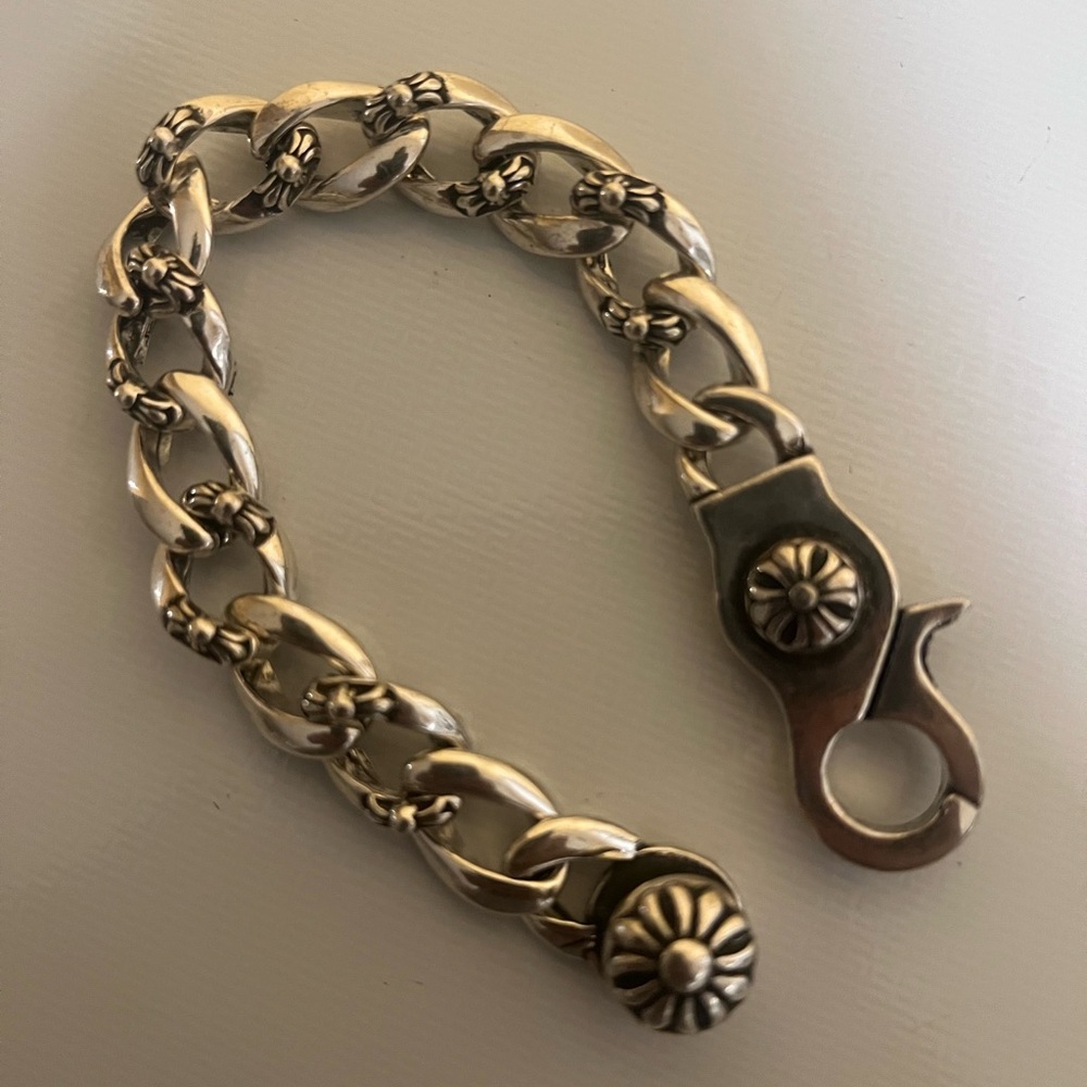Chunky Silver Flower-Link Bracelet